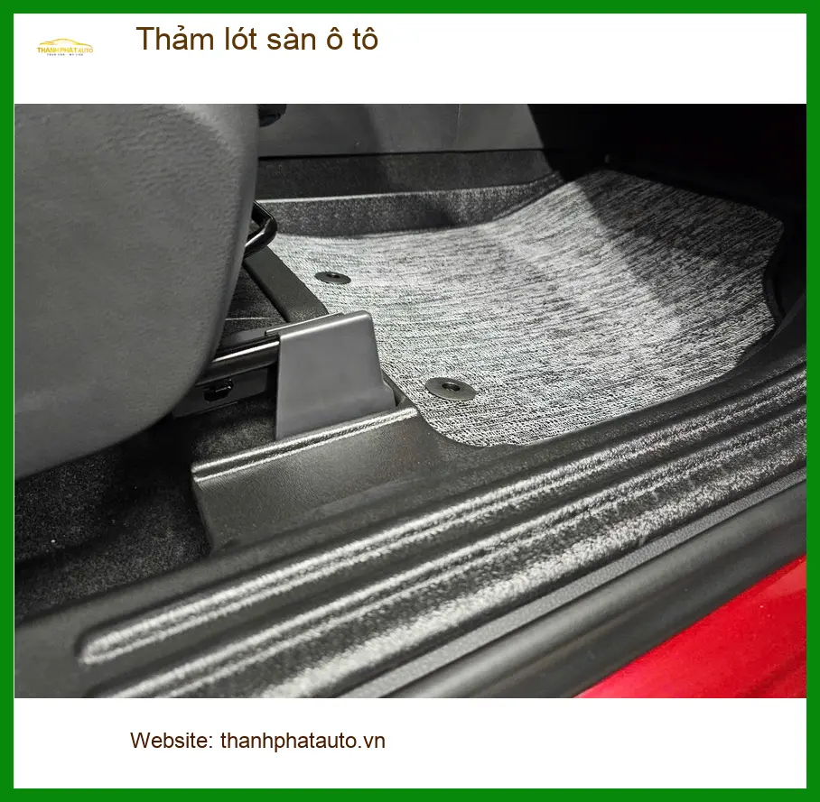 Chị Thảo lót thảm sàn ô tô cho Hyundai Accent tại Quận Bình Tân vì thảm cũ đã bẩn ảnh thực tế 5