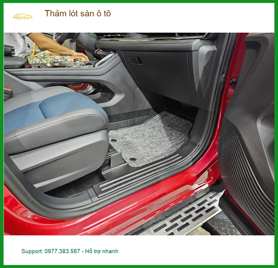 Anh Quang lắp thảm lót sàn ô tô cho Hyundai Santa Fe tại Hóc Môn ảnh thực tế 4