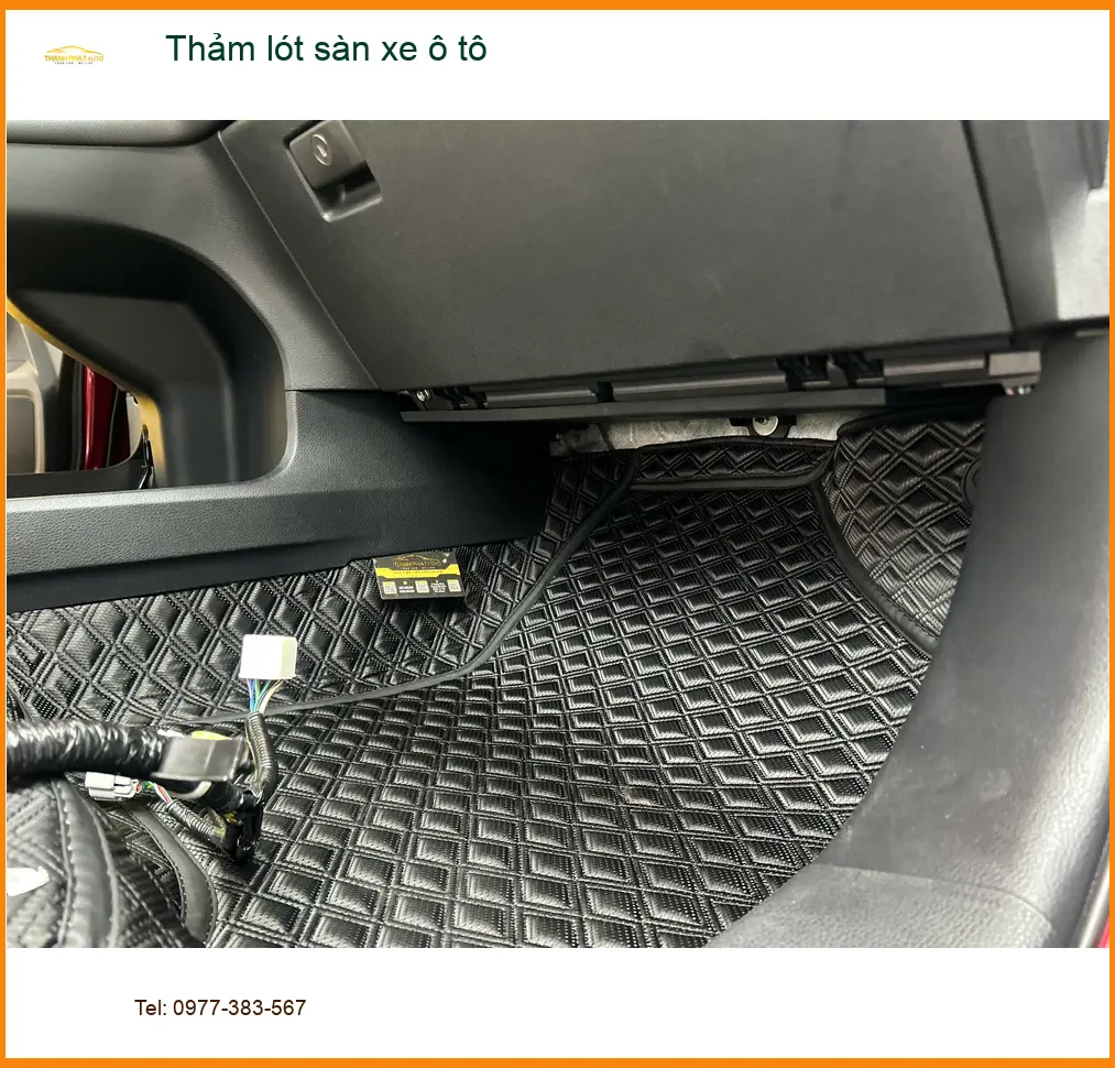 Anh Quang lắp thảm lót sàn xe ô tô Kia K3 ở Thủ Đức để nội thất luôn sạch sẽ ảnh thực tế 3