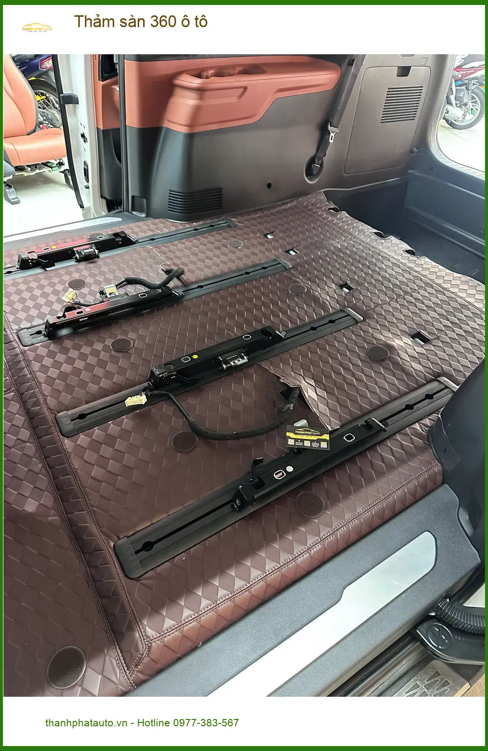 Chị Hương lắp thảm sàn 360 ô tô cho Hyundai Creta tại Quận 8 để xe luôn sạch đẹp ảnh thực tế 5