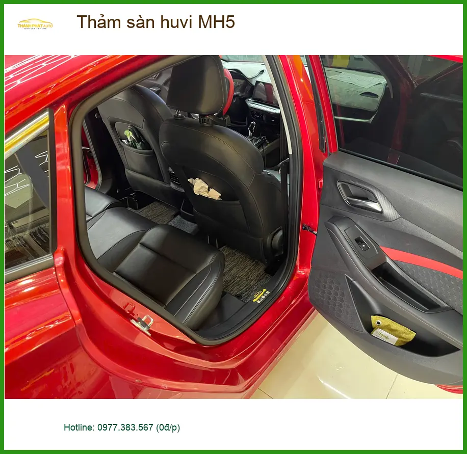 Chị Thảo lắp thảm sàn Huvi MH5 cho Hyundai Creta tại Quận 9 để xe luôn sạch sẽ ảnh thực tế 2