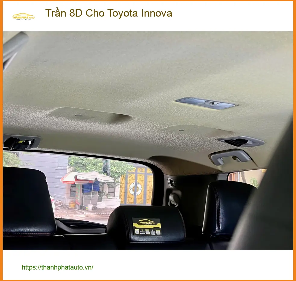 Chú Minh độ trần 8D cho Toyota Innova tại Thủ Đức để nội thất sang trọng hơn ảnh thực tế 2