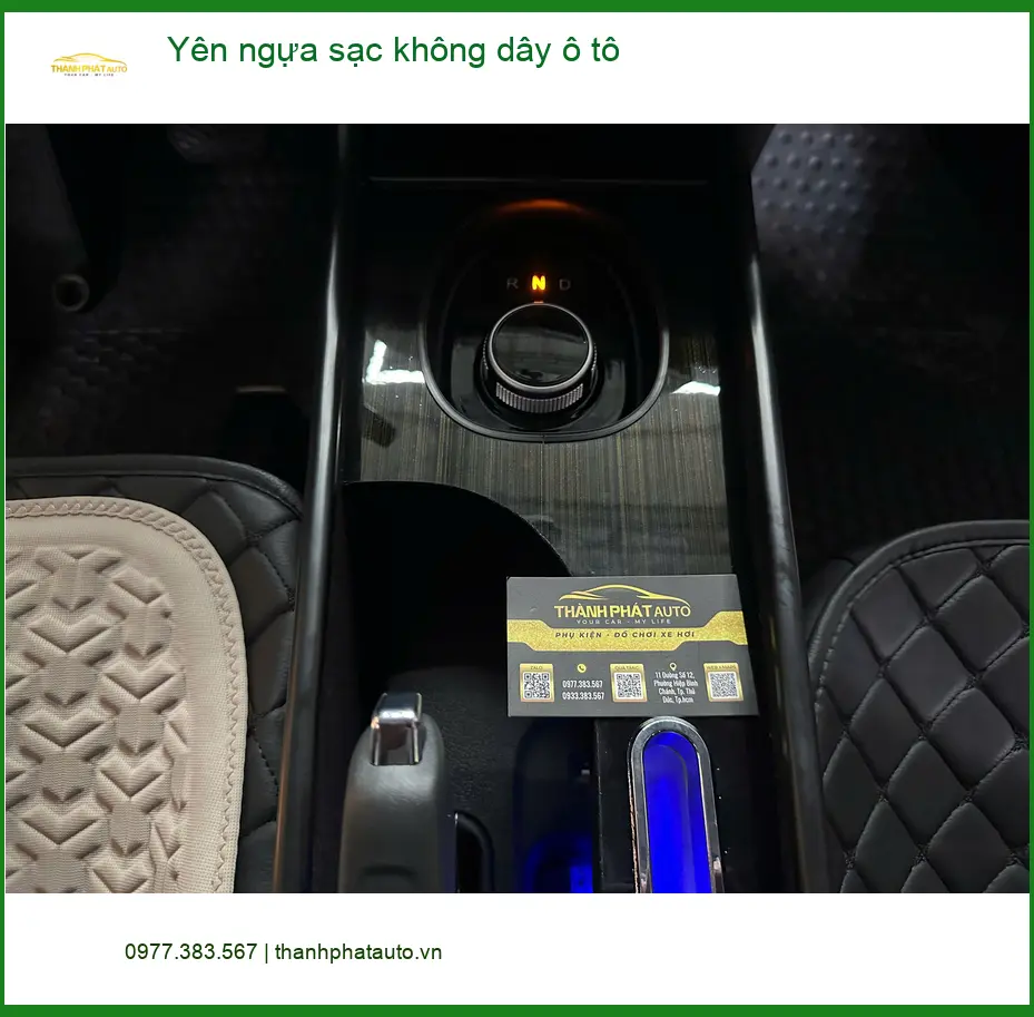 Anh Lâm lắp yên ngựa sạc không dây ô tô Honda CRV Quận 12 sạc nhanh gọn ảnh thực tế 2