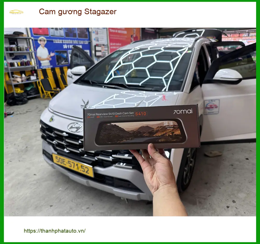 Anh Kiên lắp cam gương Stargazer tại Quận 12 để an tâm lái xe hơn