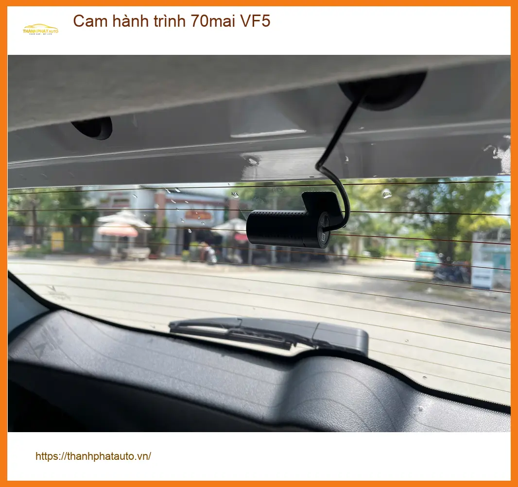 Anh Đạt gắn Cam hành trình 70mai VF5 cho Kia K3 ở Quận 9 tránh va quệt