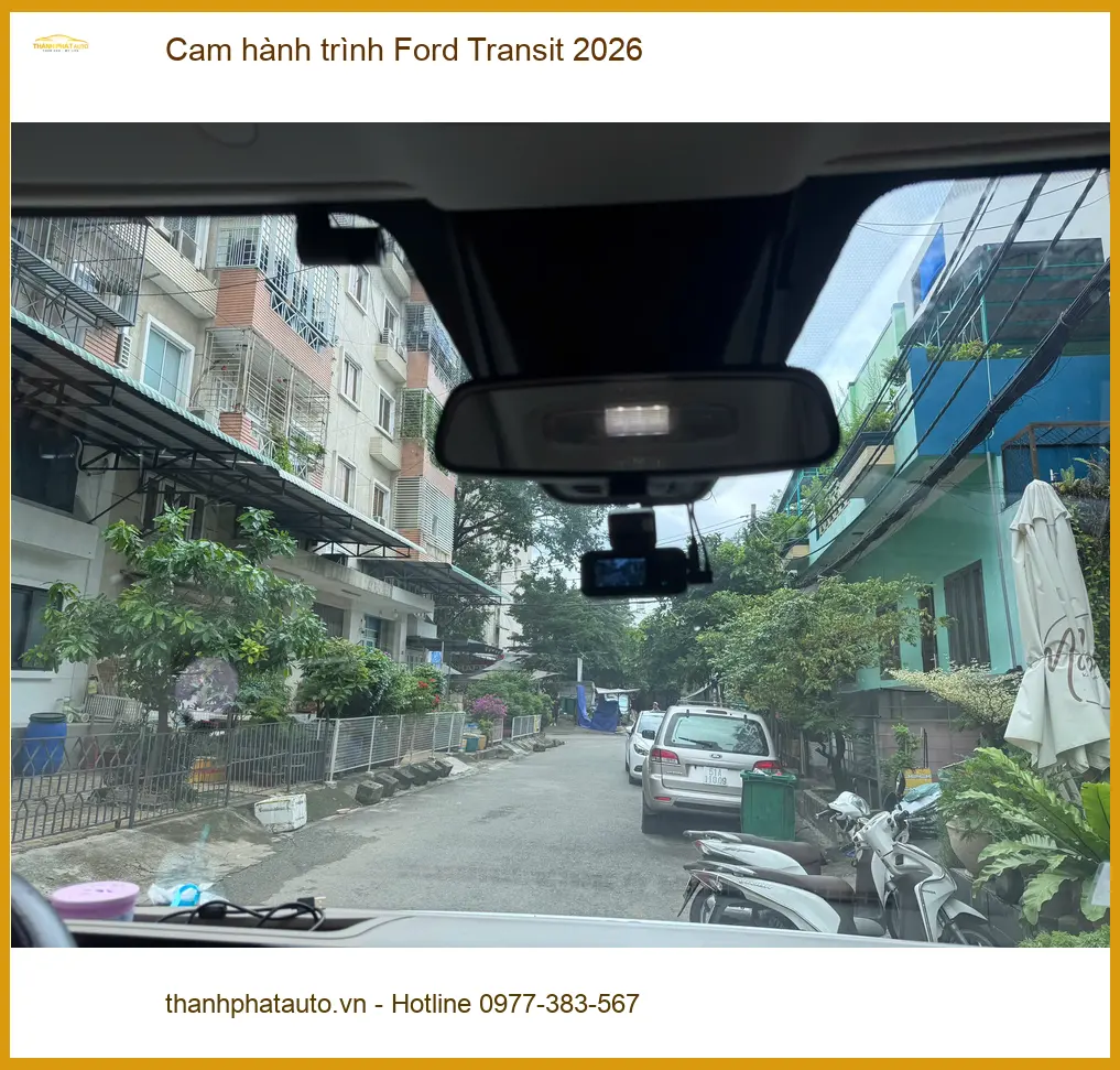 Anh Minh lắp Cam hành trình Ford Transit 2026 tại Quận 9 để yên tâm khi giao hàng ảnh thực tế 4