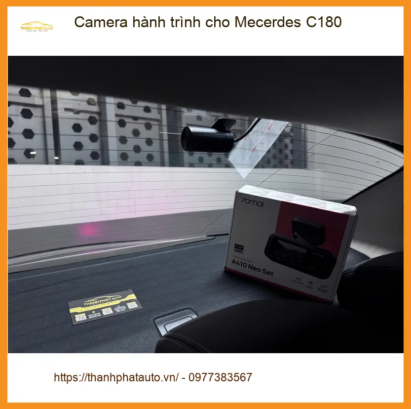 Chú Minh lắp camera hành trình Mercedes C180 tại Quận 9 cần an toàn ảnh thực tế 2