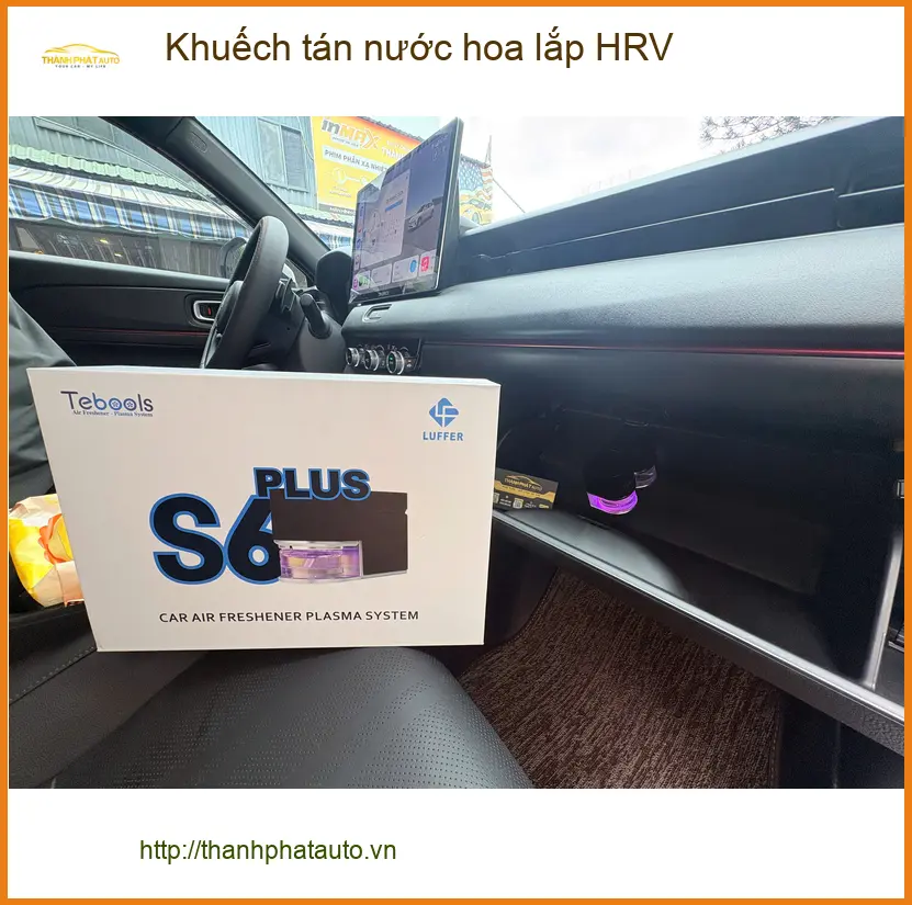 Chị Thảo lắp khuếch tán nước hoa HRV tại Quận Thủ Đức để xe luôn thơm mát, dễ chịu ảnh thực tế 2