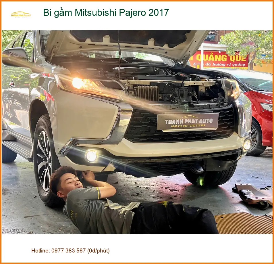 Anh Tùng độ bi gầm Mitsubishi Pajero 2017 tại Thủ Đức vì đèn zin yếu