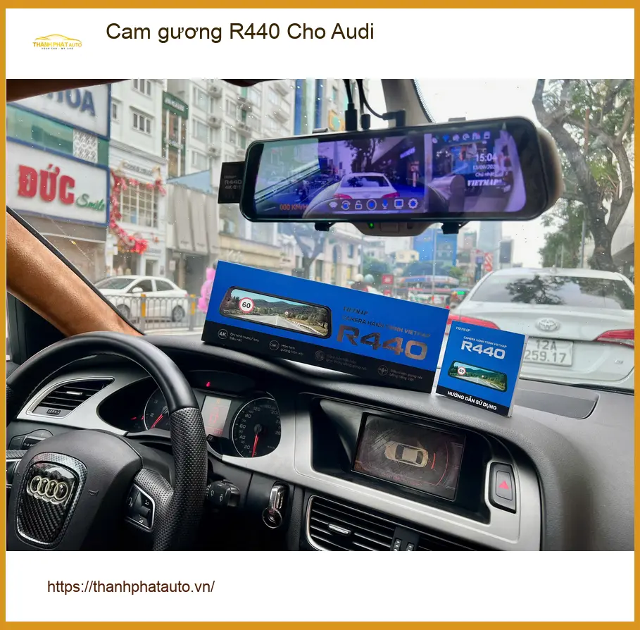 Anh Minh lắp cam gương R440 cho Audi tại Quận Thủ Đức để tăng tầm nhìn khi di chuyển
