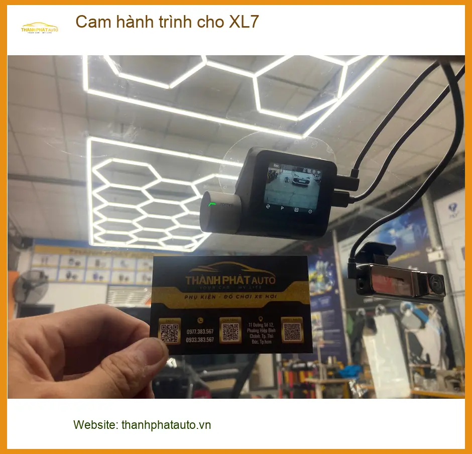 Anh Kiên lắp Cam hành trình cho XL7 tại Quận 12 để an tâm hơn khi lái xe đường dài ảnh thực tế 3