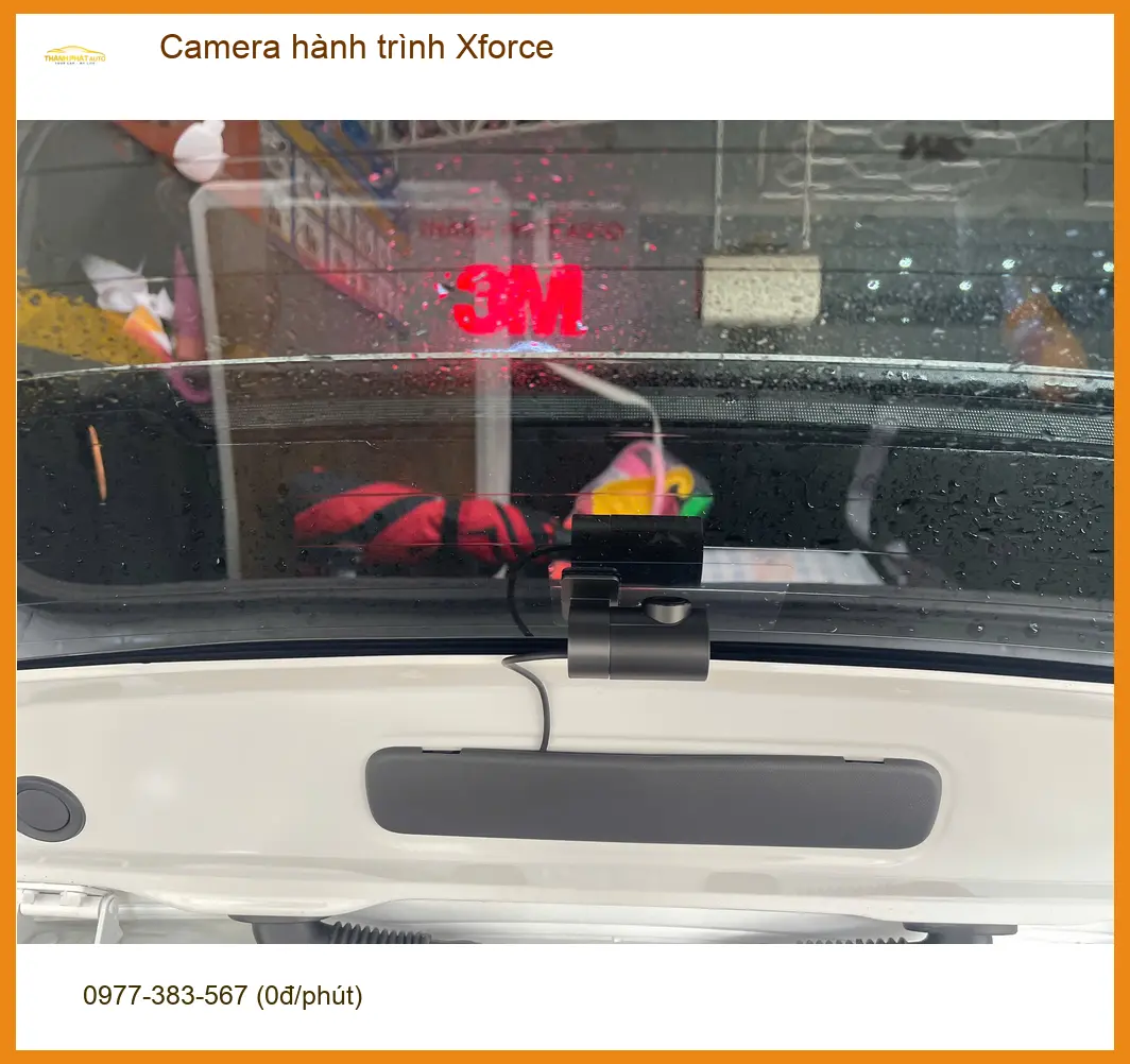 Chị Yến lắp Camera hành trình Xforce cho Hyundai Accent tại Quận 9 an toàn ảnh thực tế 3