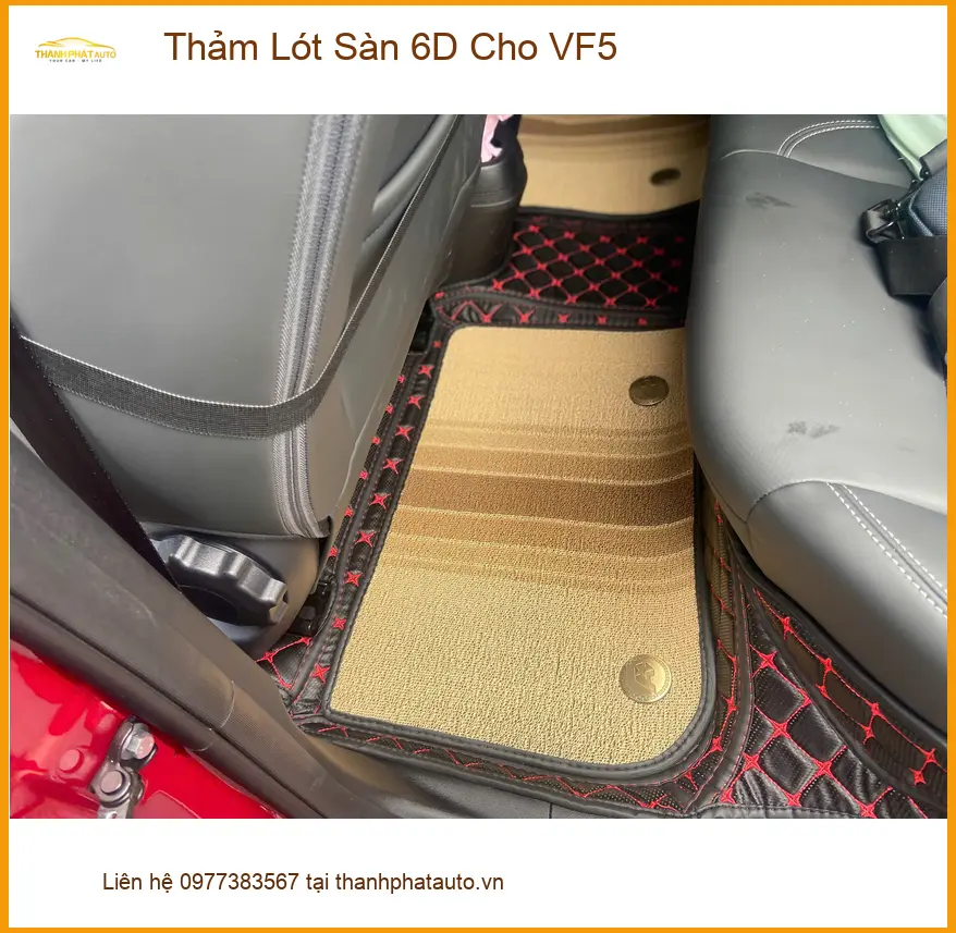 Anh Quang lắp Thảm Lót Sàn 6D cho VF5 Quận 12 vì muốn nội thất luôn sạch đẹp