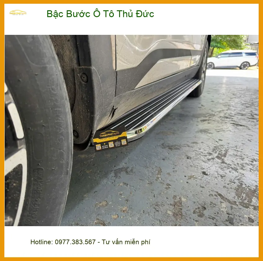 Chú Long lắp Bậc Bước Ô Tô cho Toyota Corolla Cross tại Thủ Đức tiện lợi cho người lớn tuổi