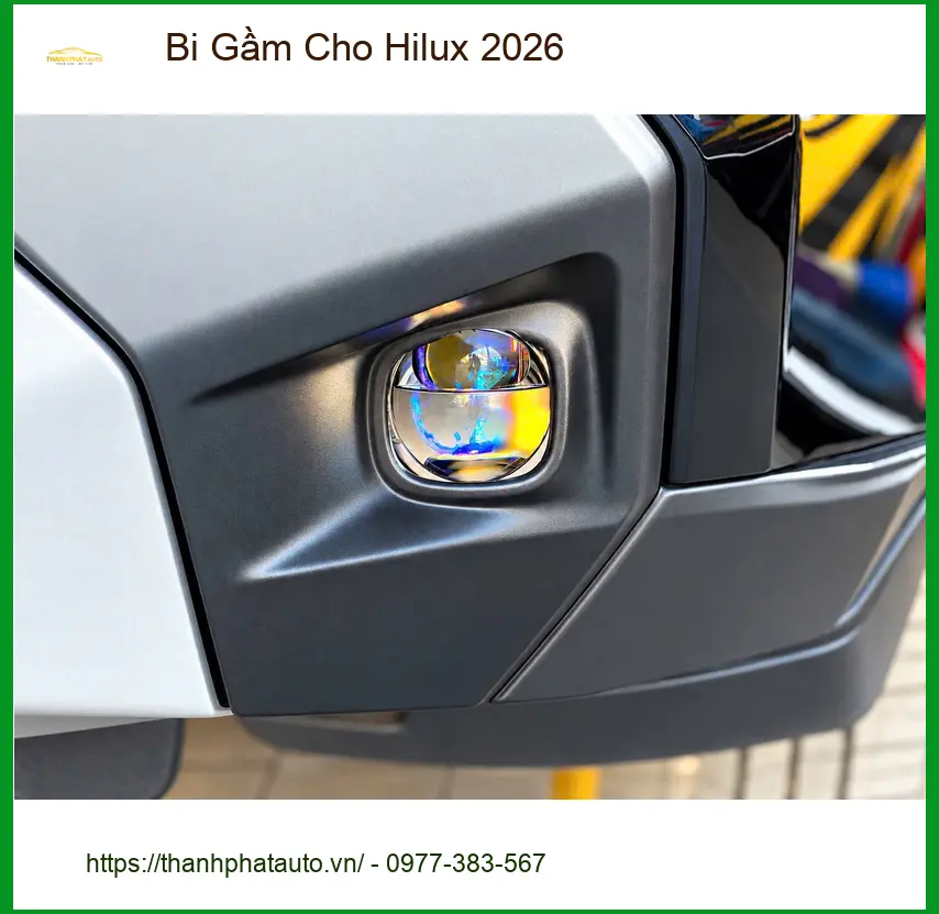 Anh Cường lắp bi gầm cho Hilux 2026 tại Thủ Đức vì đèn zin không đủ sáng ảnh thực tế 2