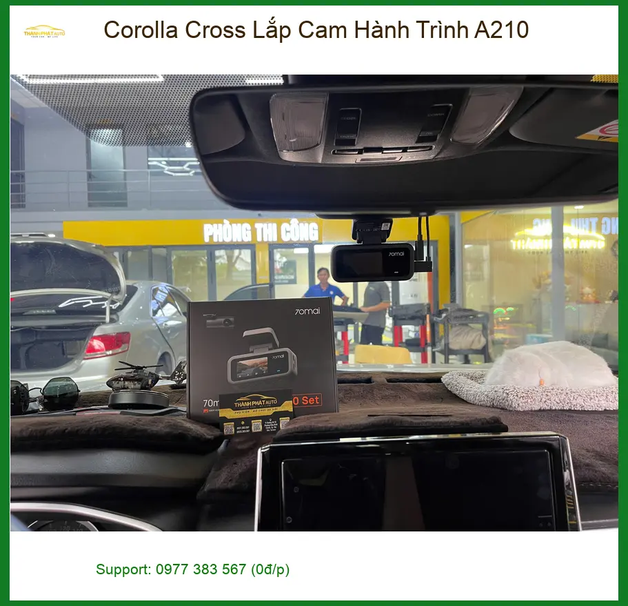 Anh Trường gắn camera hành trình A210 cho Corolla Cross tại Quận 9 để an tâm lái xe ảnh thực tế 2