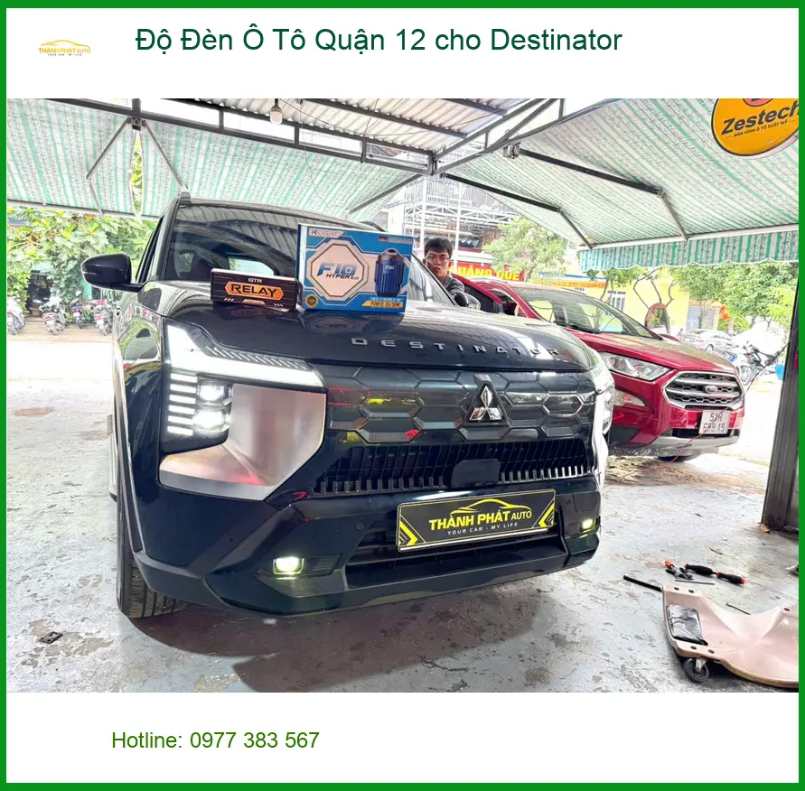 Anh Long độ đèn ô tô cho Honda CRV tại Quận 12 vì đèn zin không đủ sáng