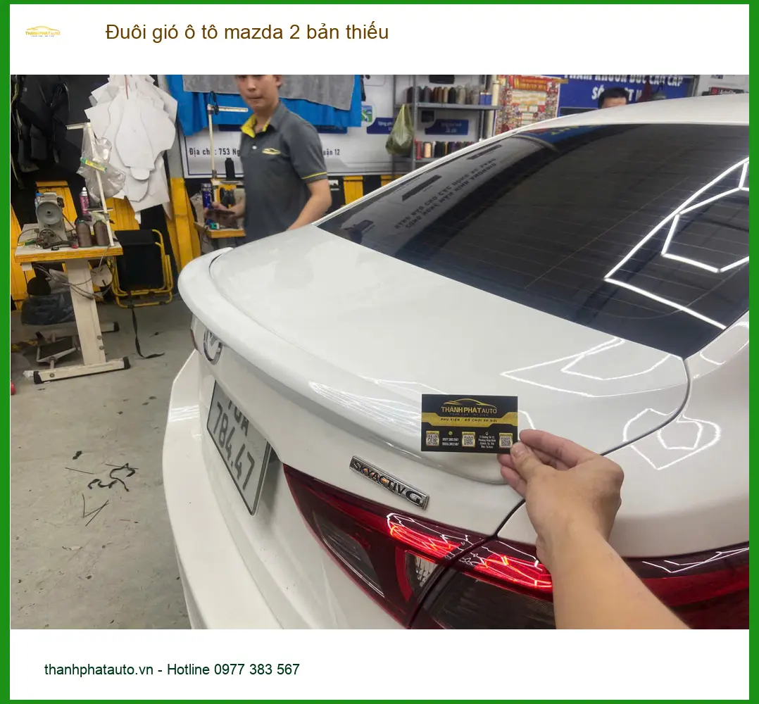 Anh Kiên Lắp Đuôi Gió Ô Tô Mazda 2 Bản Thiếu Để Độ Dáng Thể Thao Tại Gò Vấp ảnh thực tế 3