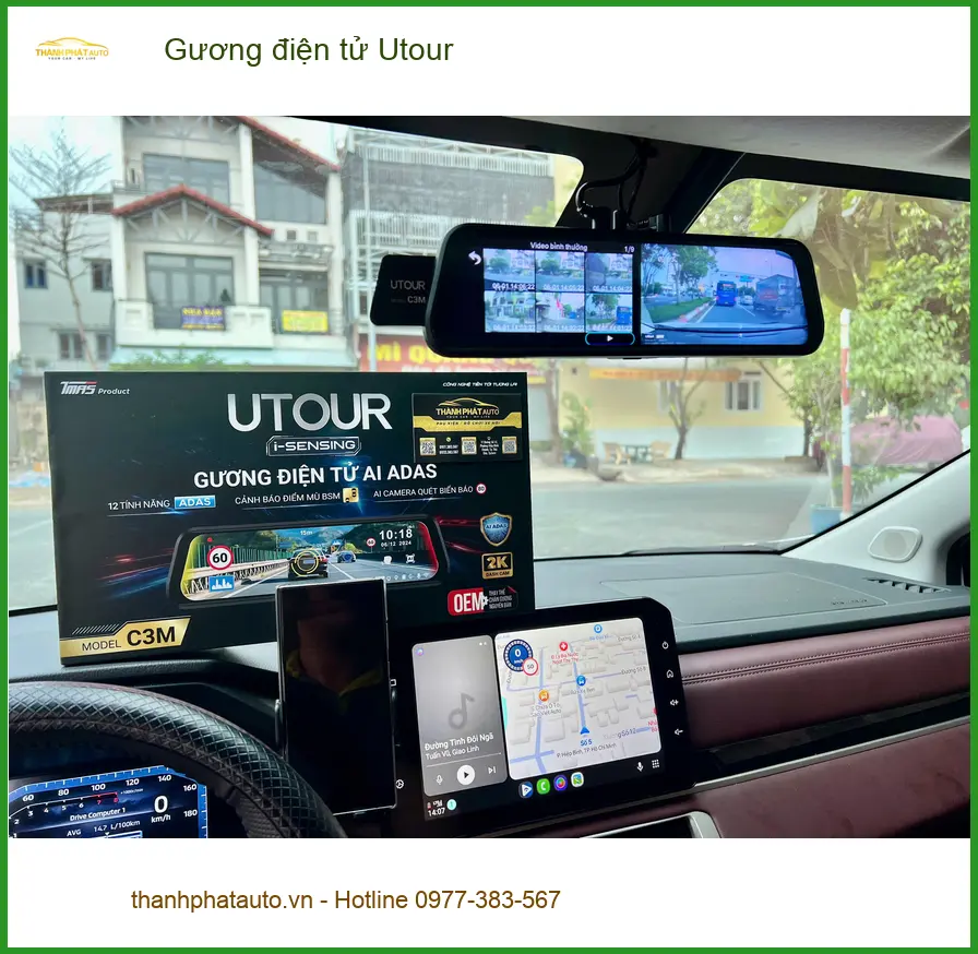 Chú Bình lắp gương điện tử Utour cho Honda CRV tại Quận 4 tăng tầm nhìn lái xe