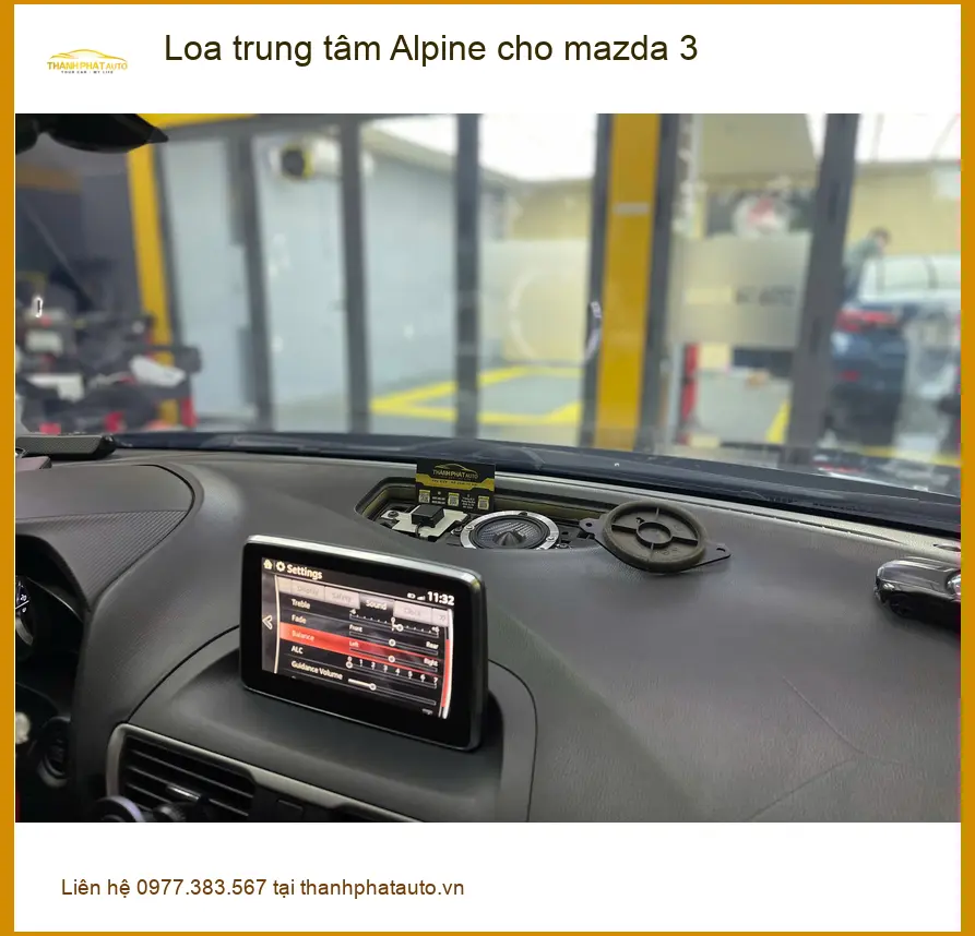 Anh Khang lắp loa trung tâm Alpine cho Mazda 3 tại Quận Bình Tân ảnh thực tế 4