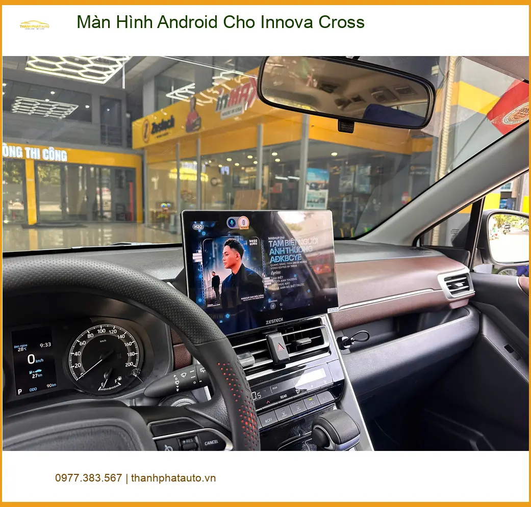 Anh Khải lắp màn hình Android cho Innova Cross ở Quận 9 để xem bản đồ và giải trí ảnh thực tế 4