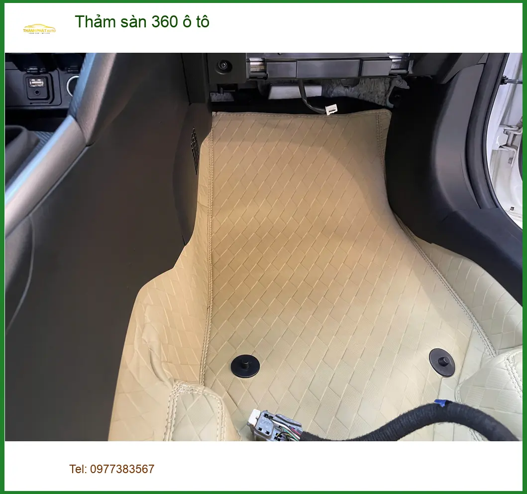 Chị Lan Anh lắp thảm sàn 360 ô tô Hyundai Accent tại Quận 7 để nội thất luôn sạch đẹp ảnh thực tế 2