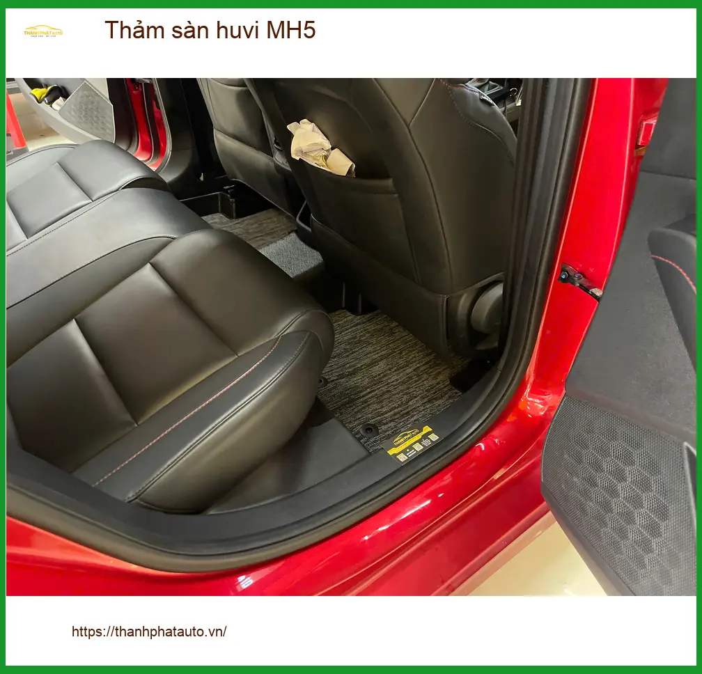Chị Yến thay thảm sàn Huvi MH5 cho Honda CR-V ở Bình Thạnh, muốn dễ vệ sinh. ảnh thực tế 2